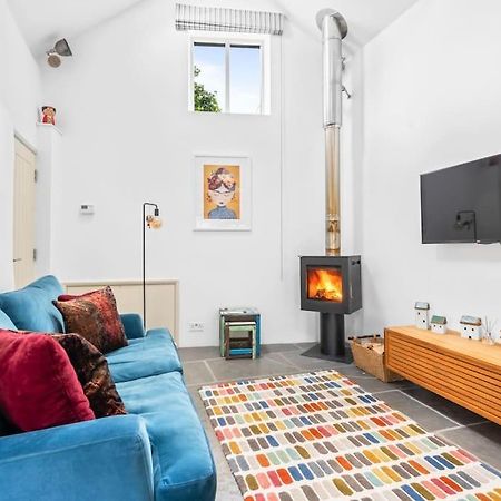 Luxury Self-Contained Cottage For Two With Hot Tub Staverton  Eksteriør bilde